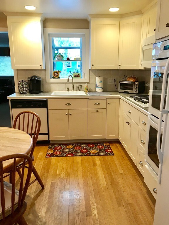 4 Eagle Rock Rd, Randolph, MA 02368 - photo 5