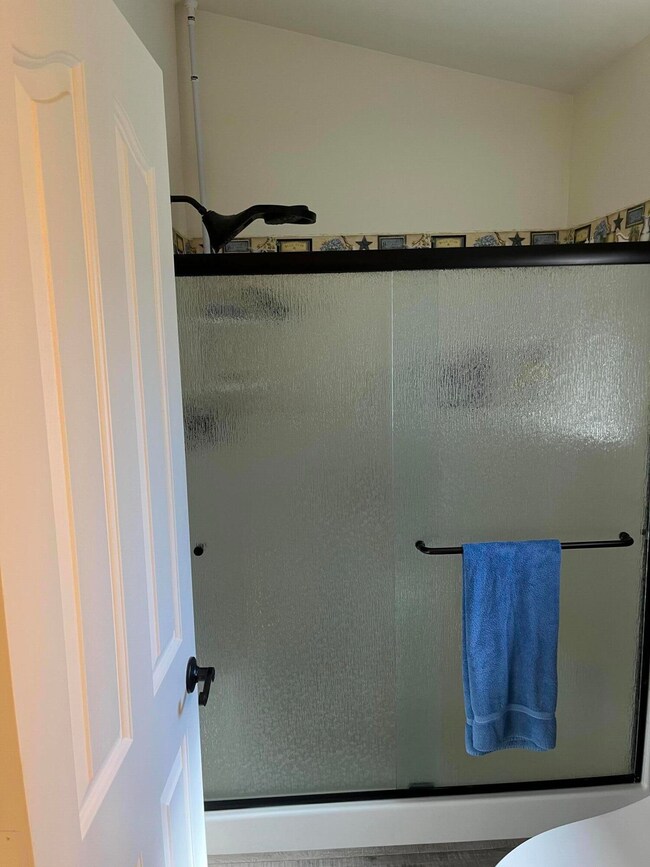 1962 Wineberry Path, Redding, CA 96003 - photo 6