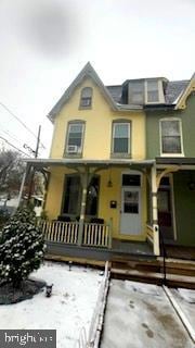521 Douglass St, Reading, PA 19601 - photo 2