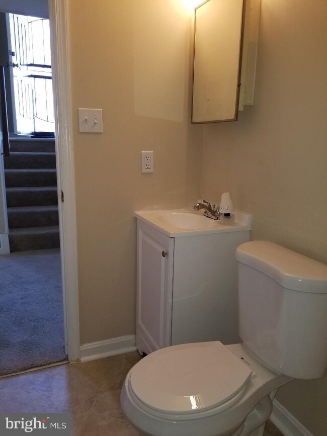 4811 Emo St, Capitol Heights, MD 20743 - photo 6