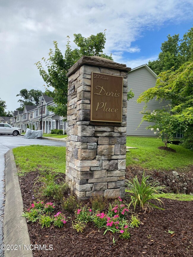 27 Doris Ave E unit 603, Jacksonville, NC 28540 - photo 3