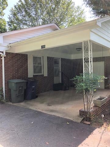 Attached carport