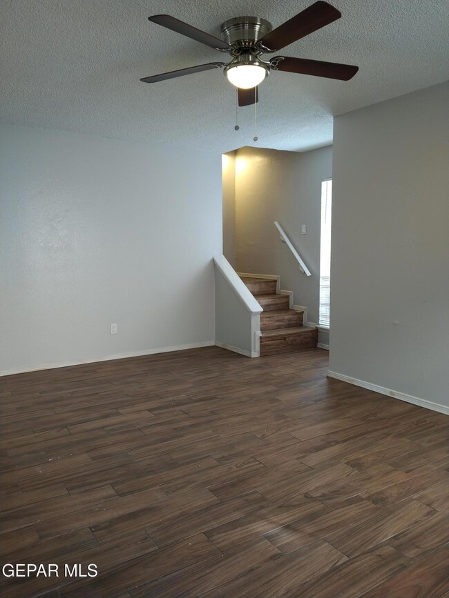 10628 Cuatro Vistas Dr unit C, El Paso, TX 79935 - photo 2