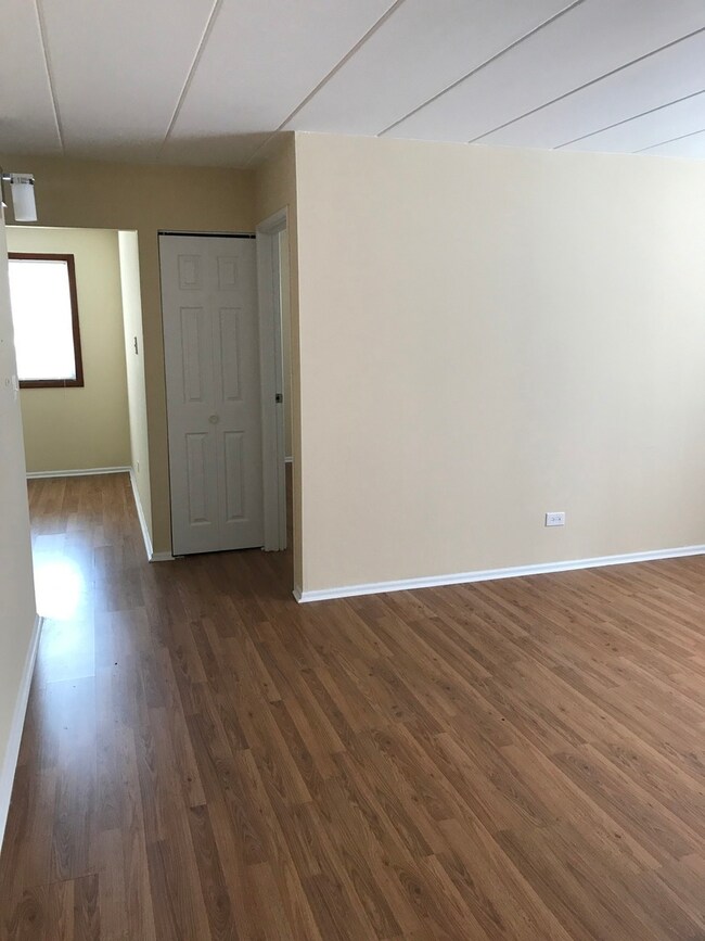 15W630 Lexington St unit 2A, Elmhurst, IL 60126 - photo 5