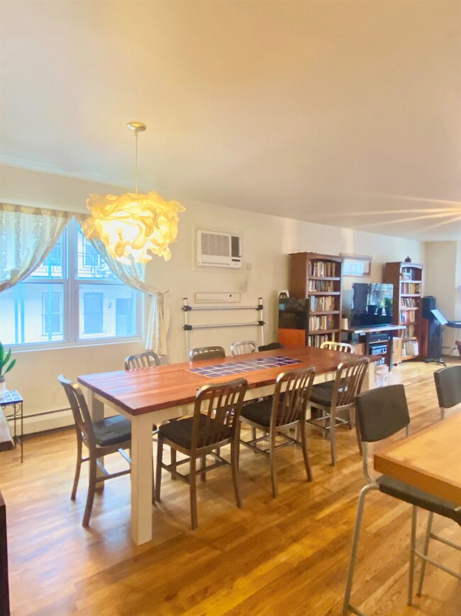 132 Morris St unit 1, Jersey City, NJ 07302 - photo 4