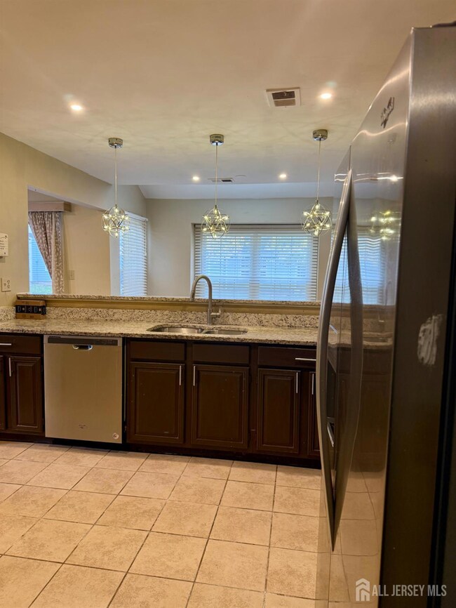 92 Winchester Way, Somerset, NJ 08873 - photo 6