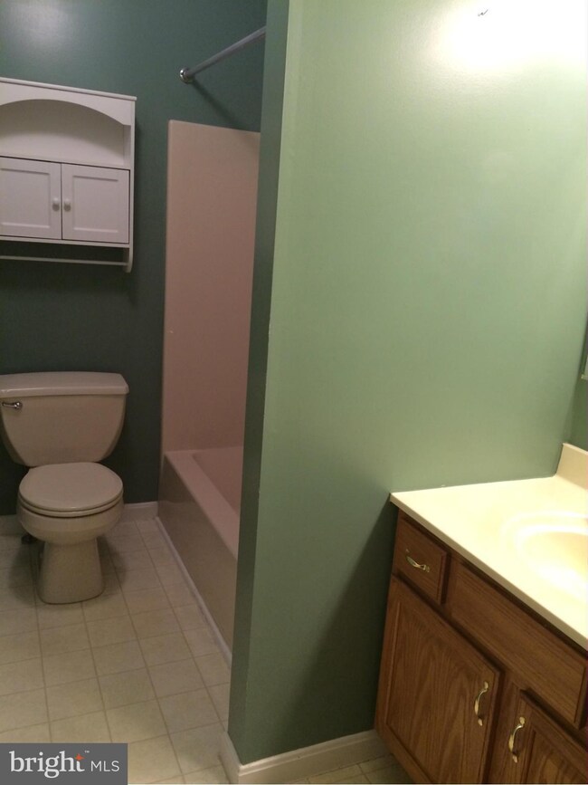 6324 Jacobs Ct, Sykesville, MD 21784 - photo 2