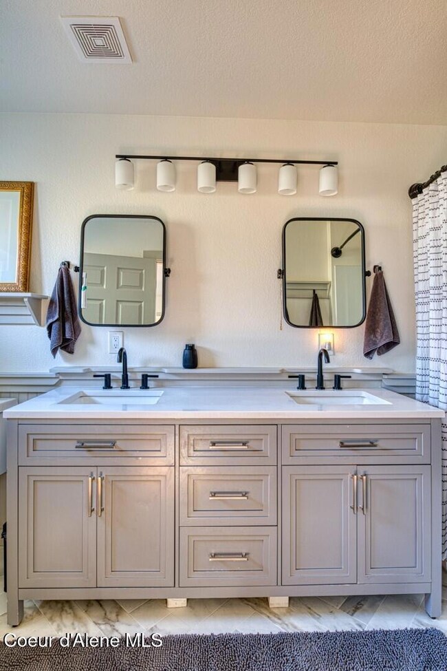 115 W Manley Creek Rd, Laclede, ID 83841 - photo 6