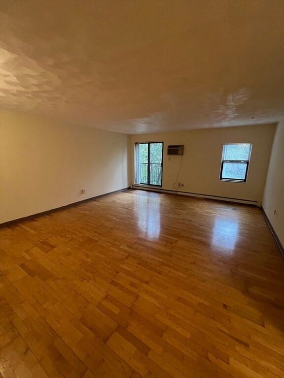 373 Highland Ave unit 301, Somerville, MA 02144 - photo 2