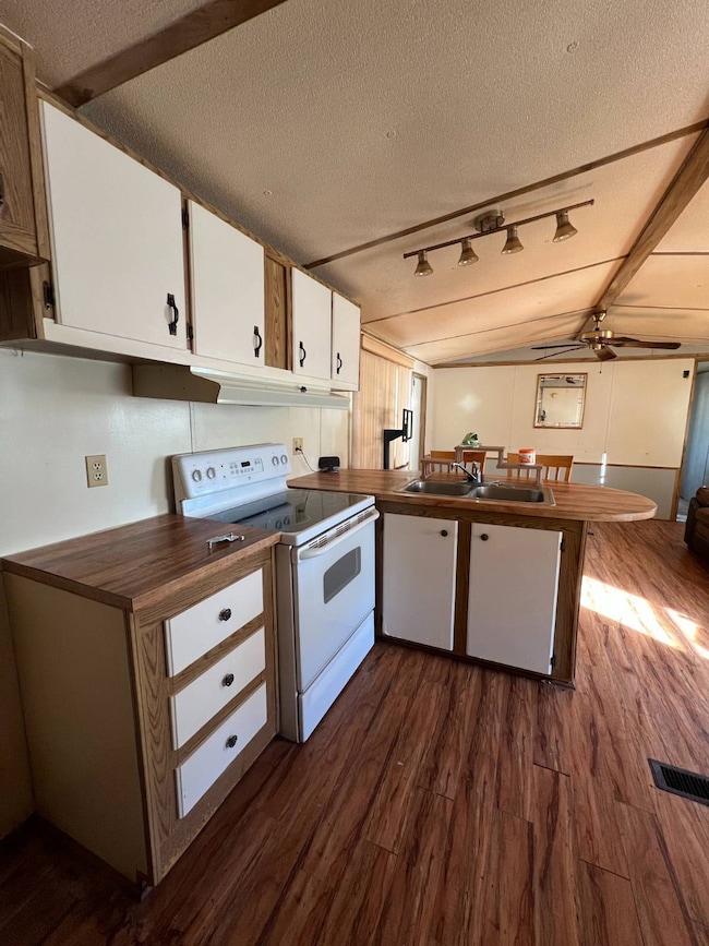 868 Sandtrap Cir, Winter Haven, FL 33881 - photo 5