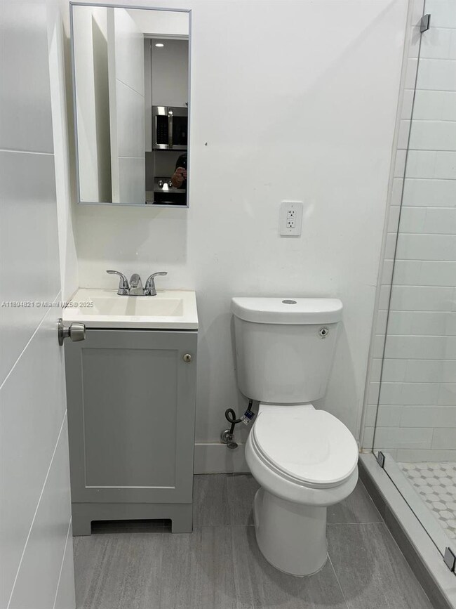 885 SW 29th Ave unit 4, Miami, FL 33135 - photo 7