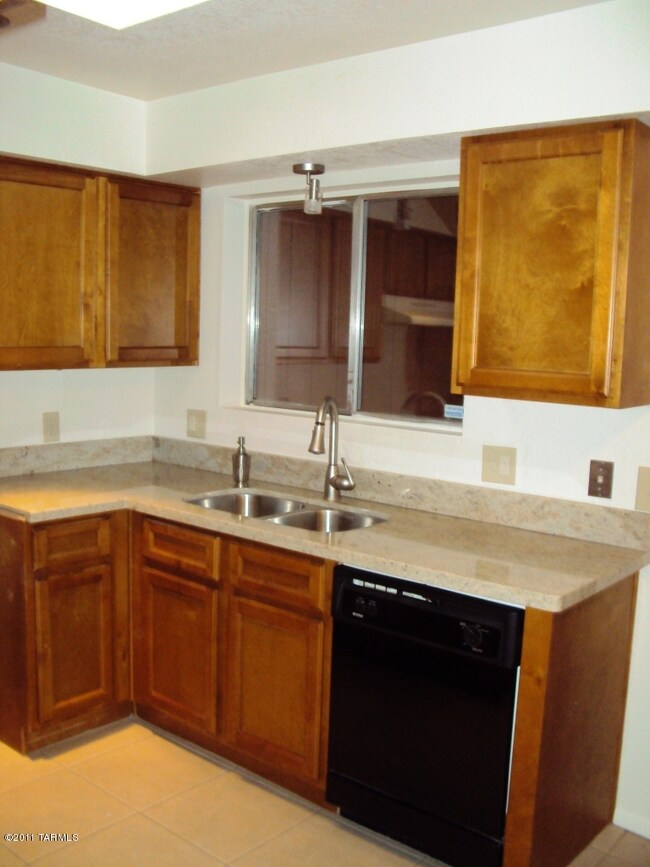 GORGEOUS KITCHEN