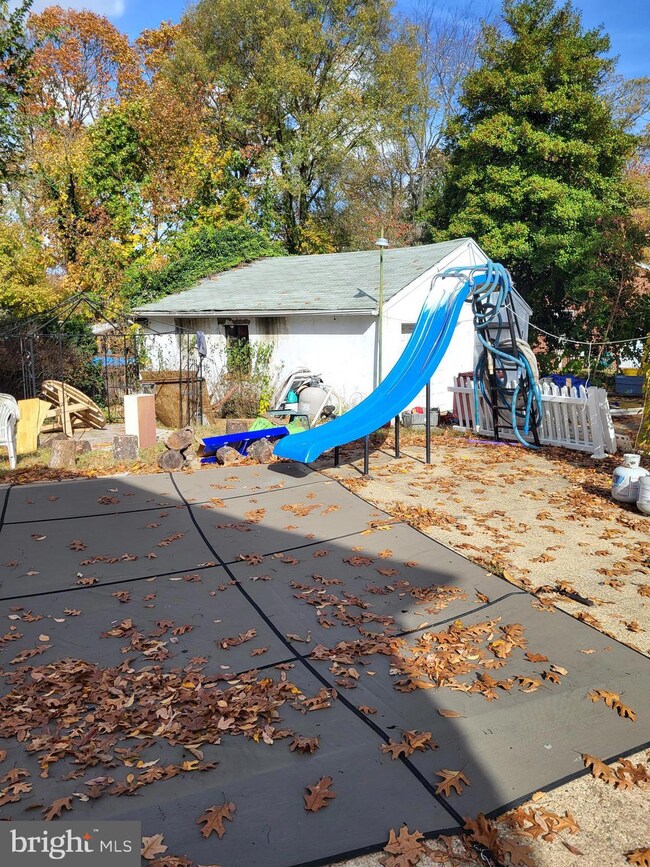 543 S Fairview St, Riverside, NJ 08075 - photo 5