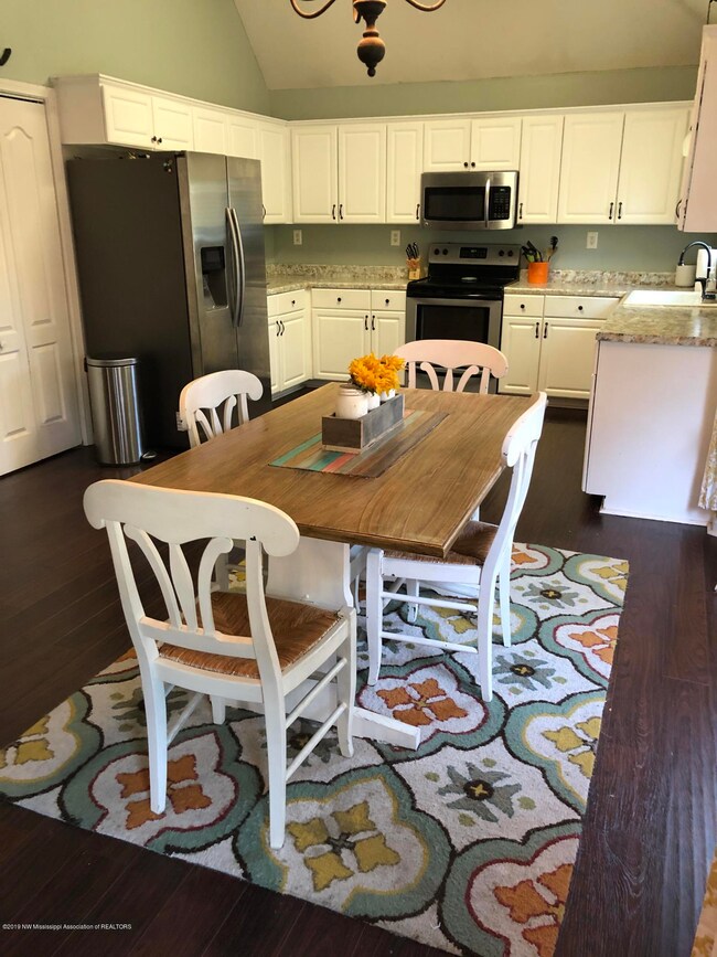 Large Open Kitchen