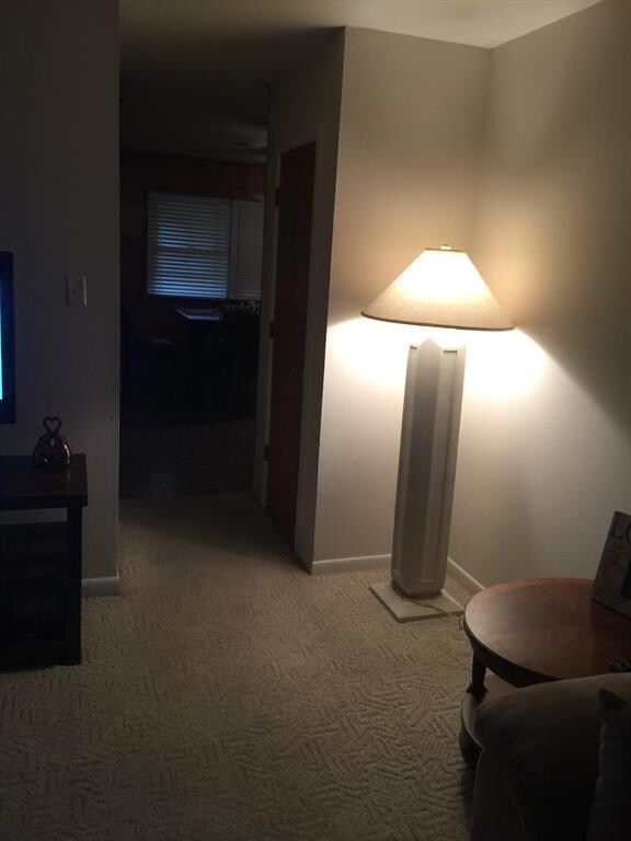 1213 Red Oak St, Ennis, TX 75119 - photo 4