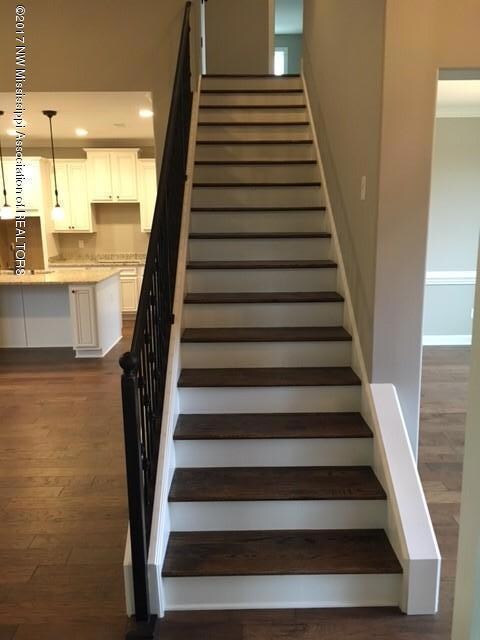 OAK TREADS