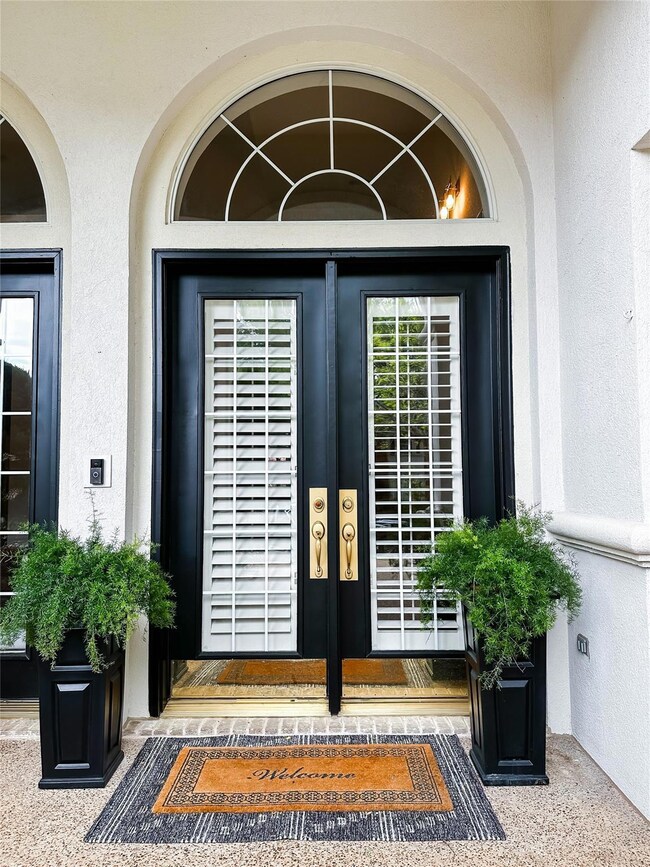 608 Logans Ln, Southlake, TX 76092 - photo 2