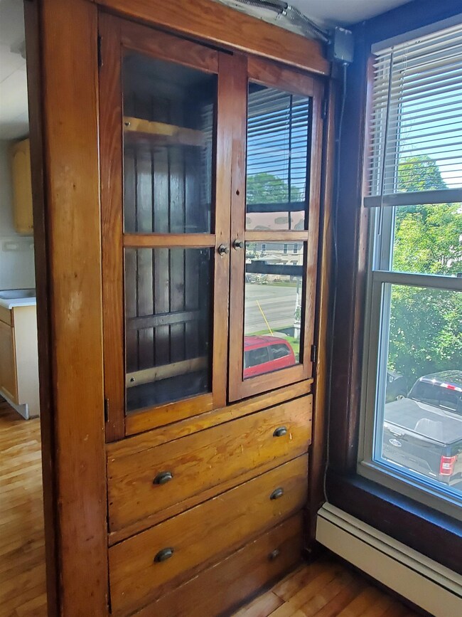 4 Elm St unit 205, Lancaster, NH 03584 - photo 4