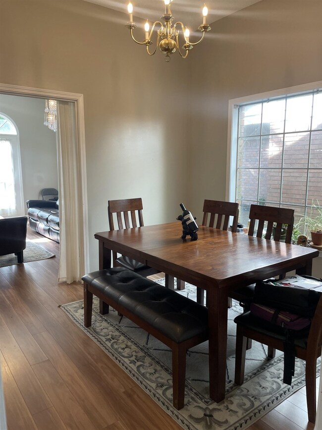 978 Nolan Ln, Cordova, TN 38018 - photo 3