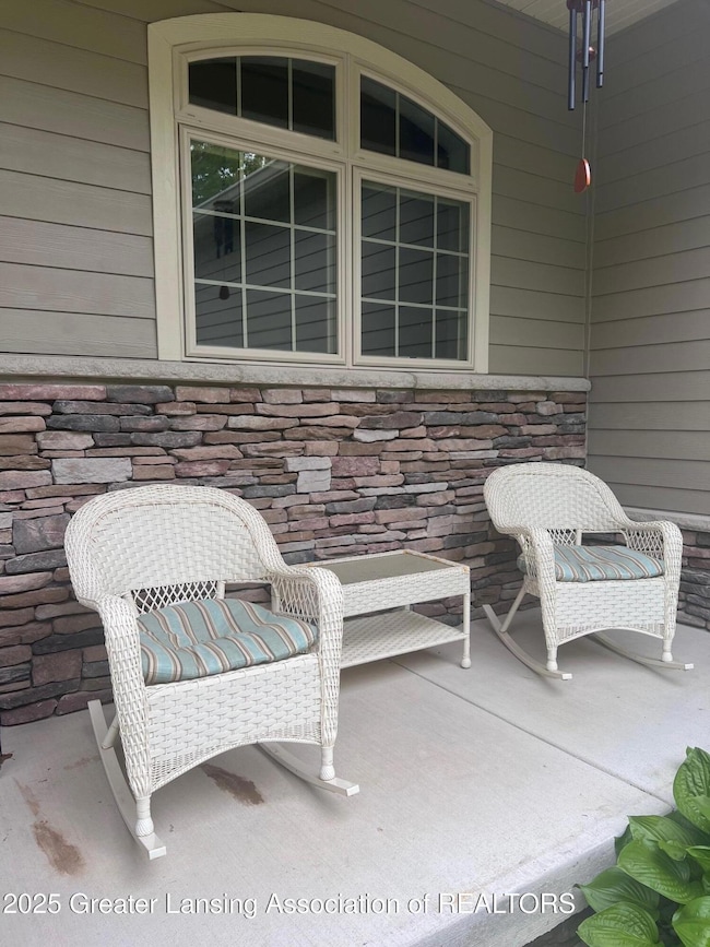6 4264 Porch