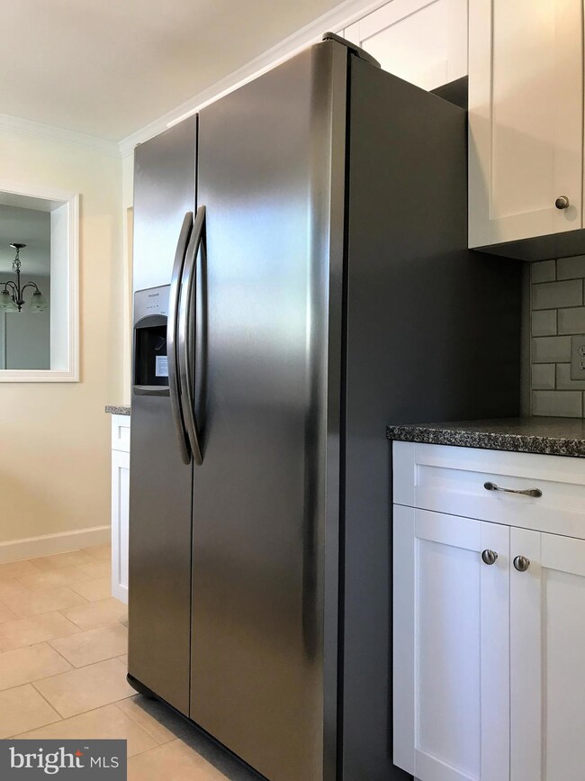 5418 Gallatin St, Hyattsville, MD 20781 - photo 7