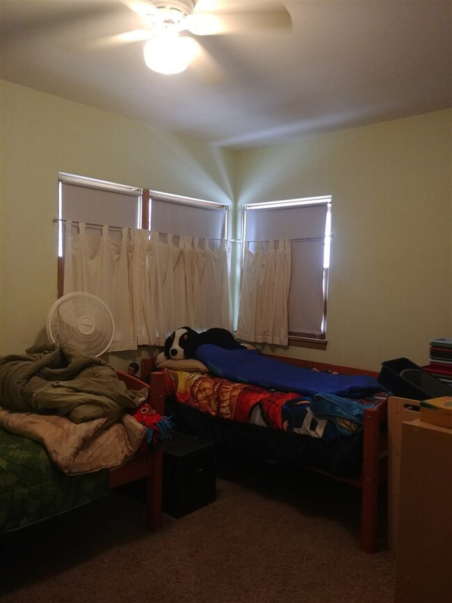 2109 Ashland Ave, Cedar Falls, IA 50613 - photo 2