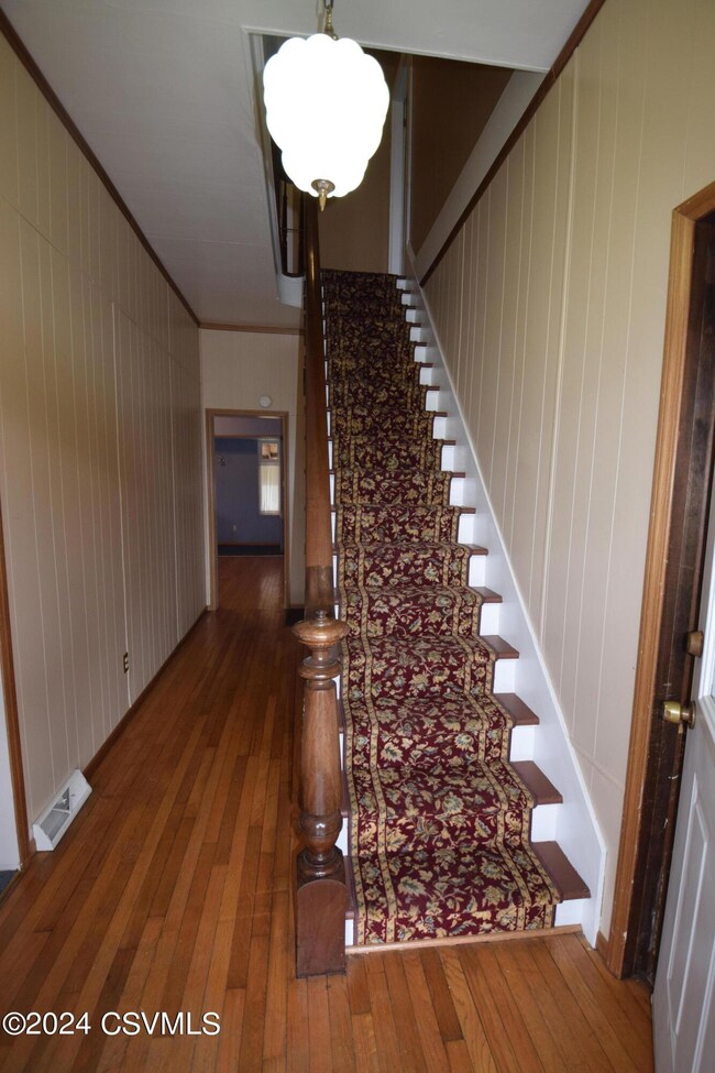 335 E 5th St, Berwick, PA 18603 - photo 5