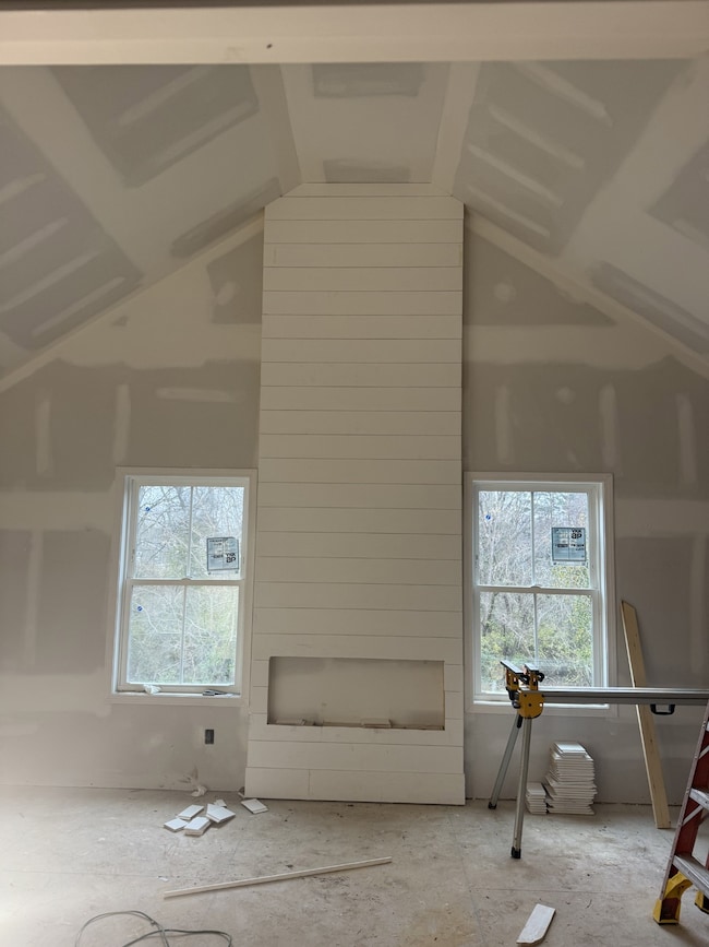 811 Gracey Ave, Clarksville, TN 37040 - photo 4