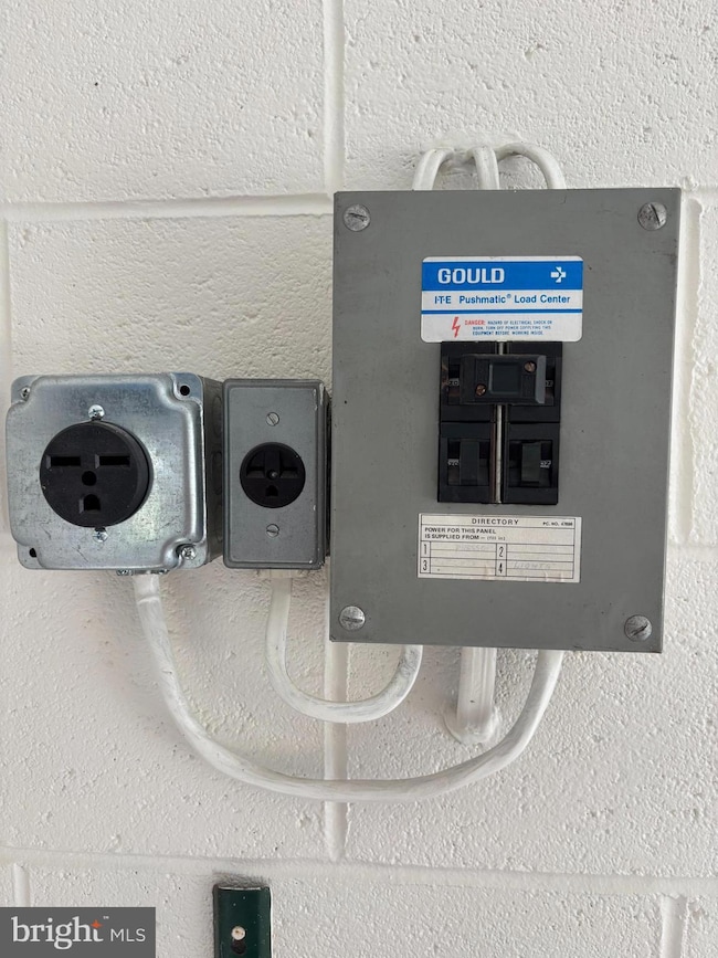 227 Ridge Ave, Souderton, PA 18964 - photo 4