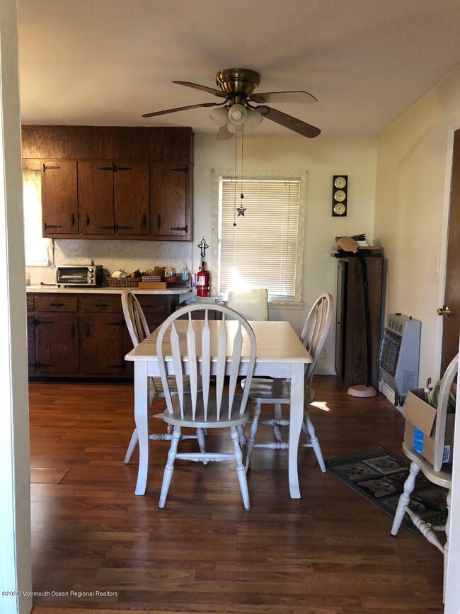 598 kitchen 2