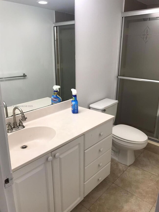 Oceanview Building B unit 1018, Sunny Isles Beach, FL 33160 - photo 7