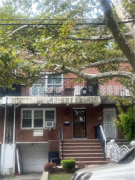 1018 E 81st St, Brooklyn, NY 11236 - photo 4