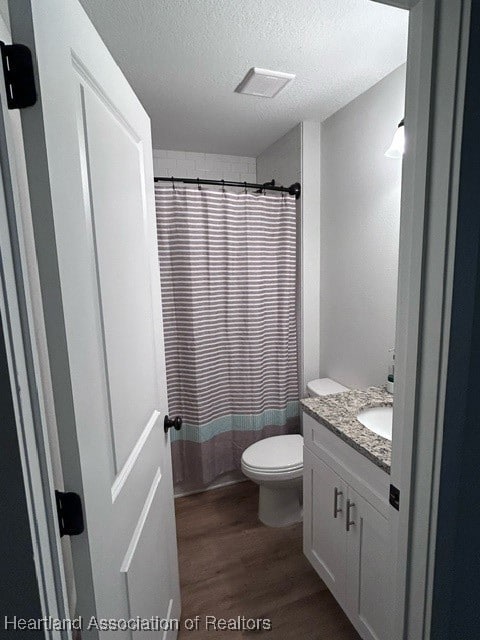 109 Vale Ct, Sebring, FL 33876 - photo 3