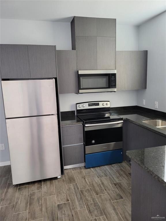 1309 Quitaca Dr unit 4, Edinburg, TX 78541 - photo 4