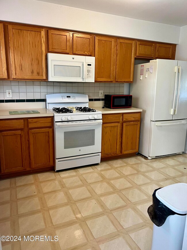 maple kitchen