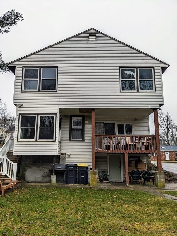 91 Robbins St, Avon, MA 02322 - photo 5