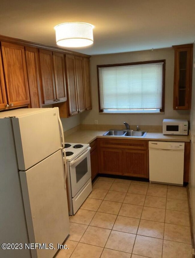 4415 Melrose Ave unit 4, Jacksonville, FL 32210 - photo 3