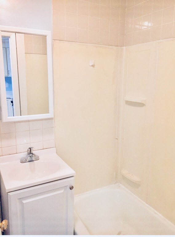 6 Webster St unit 2, Somerville, MA 02145 - photo 7