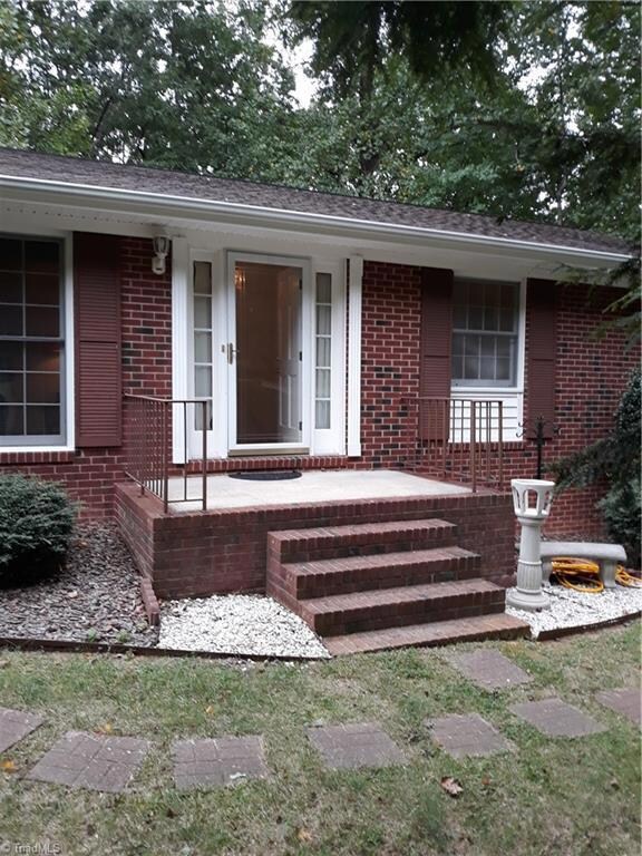 920 Amity Rd, Asheboro, NC 27203 - photo 4