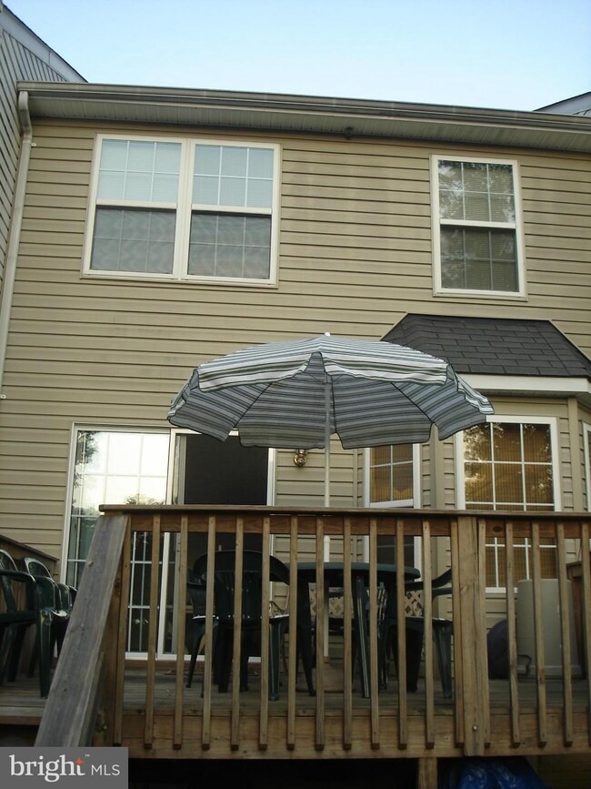 10610 Riva Place, White Plains, MD 20695 - photo 5