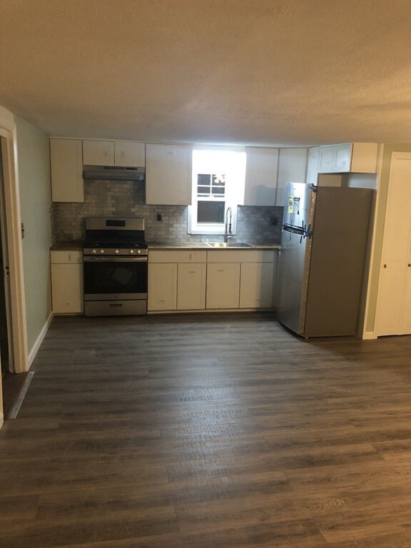 72 Hood St, Lynn, MA 01905 - photo 3