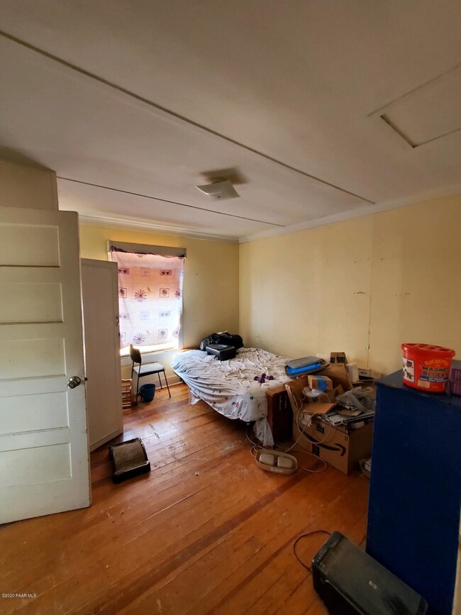 house 11