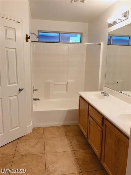 8764 Cadence Crossing Way, Las Vegas, NV 89178 - photo 6