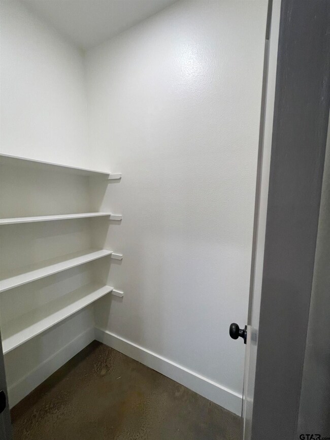 905 Matilda Unit #1 and #2, Troup, TX 75789 - photo 6