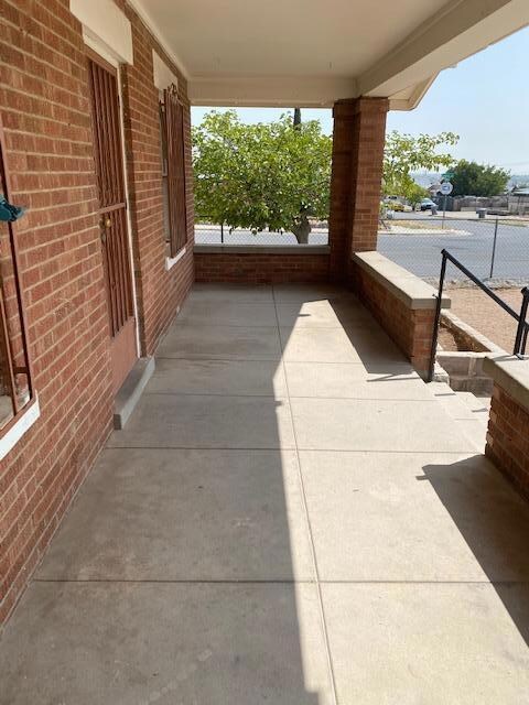 3331 Hamilton Ave, El Paso, TX 79930 - photo 4