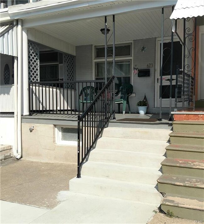 New wrought iron railings