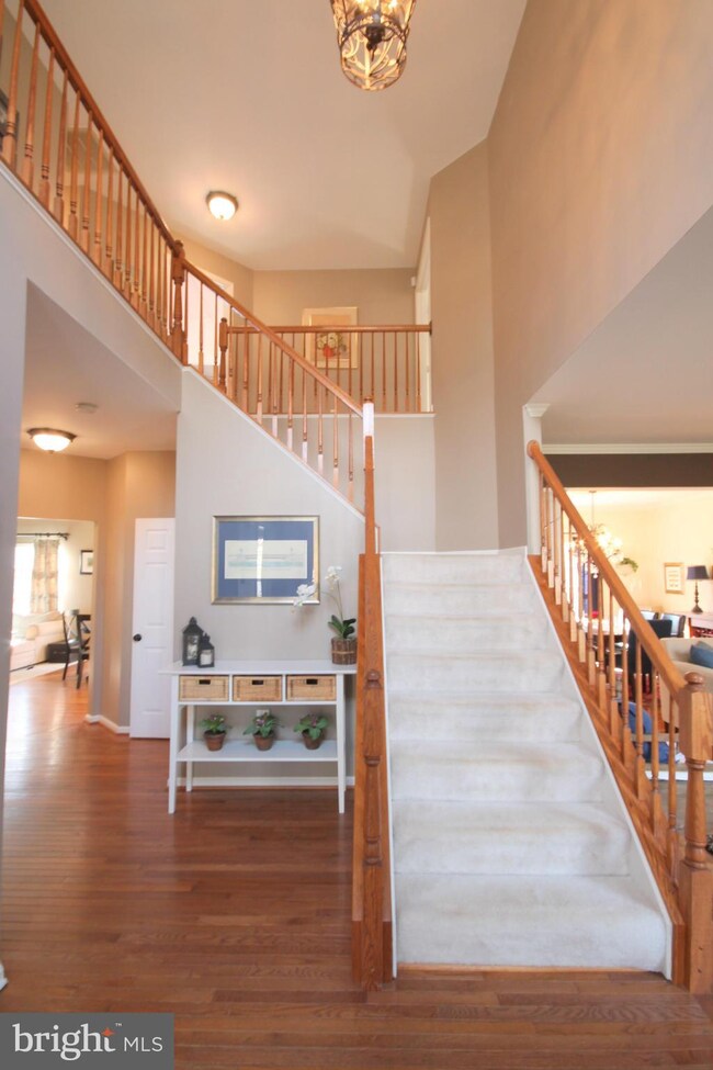 550 S Nursery Ave, Purcellville, VA 20132 - photo 4