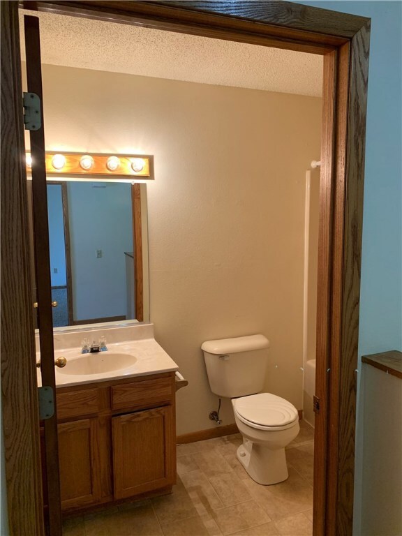 Picture is of sample unit