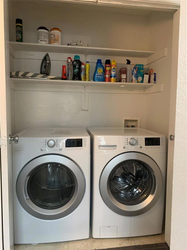 Full size W/D - convey with property