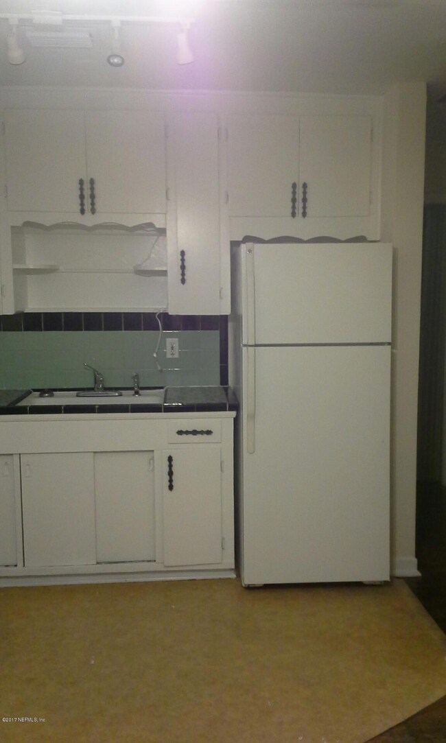 528 Talbot Ave, Jacksonville, FL 32205 - photo 5